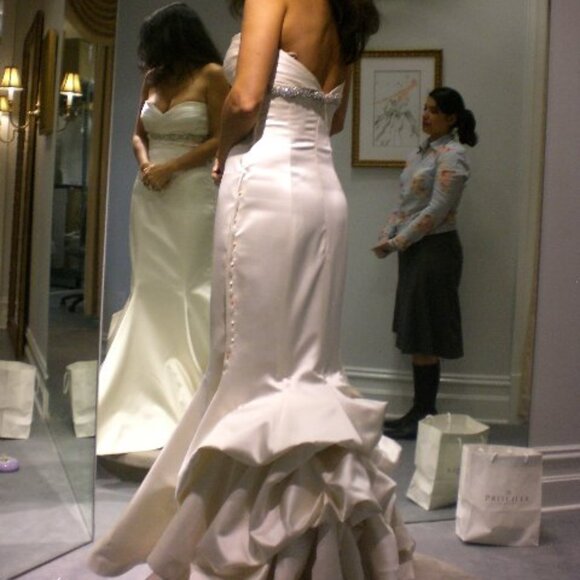 WEDDING GOWN - Priscilla of Boston - size 8 - Picture 5 of 7